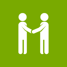 Lago y Tierra Campamento